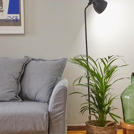 Bright Bright B Central Apartment With Balcony Tesalonika Bagian luar foto