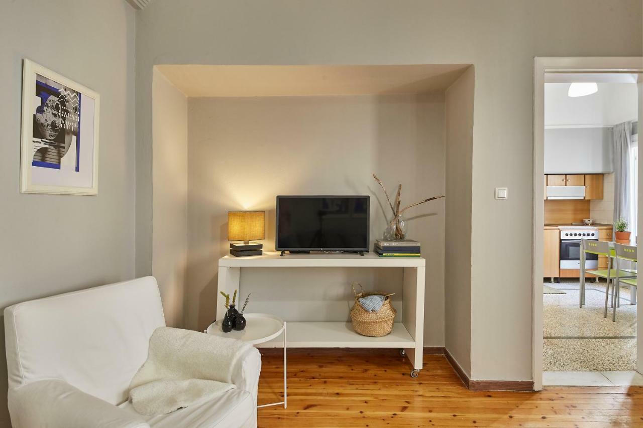 Bright Bright B Central Apartment With Balcony Tesalonika Bagian luar foto